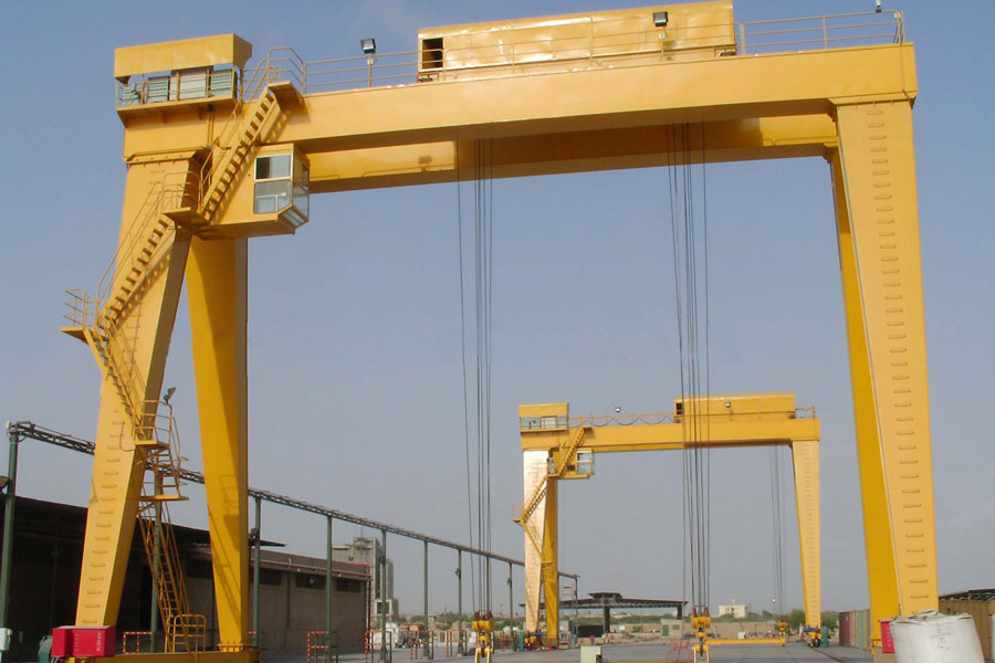 fixed gantry crane installed outdoor